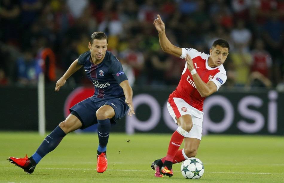 巨大心理优势！阿森纳5战巴黎3胜2平，欧冠联赛阶段主场2-0胜